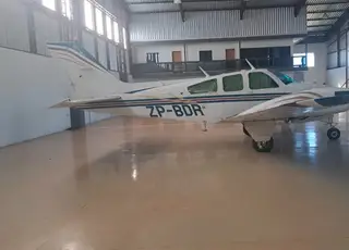 MP encontra avião usado no tráfico de drogas em hangar na fronteira