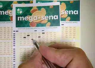 Mega-Sena volta a acumular e paga até R$ 100 milhões neste sábado