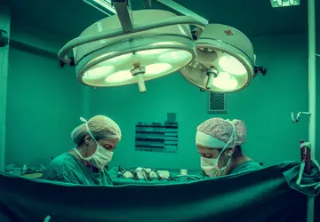 Entre bariátricas e ortopédicas, cirurgias em mutirão são prorrogadas em MS