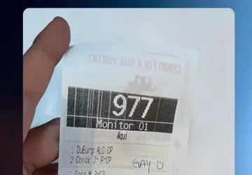 Cliente de Mc Donald's em Campo Grande recebe senha com "gay" escrito
