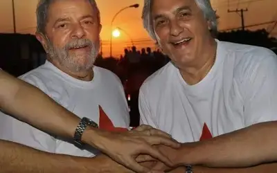 Delcídio terá de pagar R$ 10 mil a Lula por 