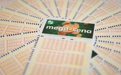 Mega-Sena pode pagar R$ 120 milhões nesta terça-feira
