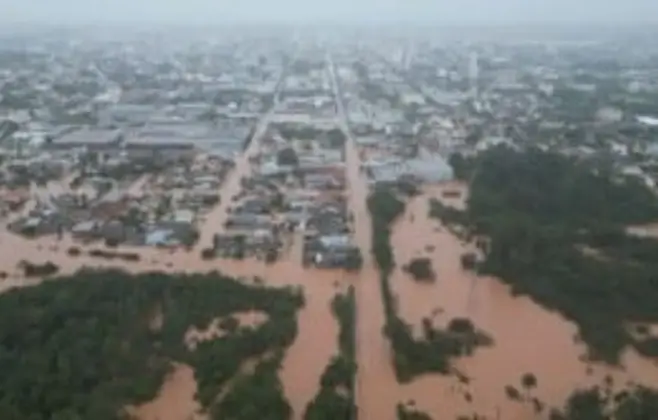 Chuvas provocam 29 mortes e deixam 60 desaparecidos no Rio Grande do Sul
