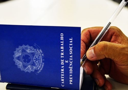 02_carteira_de_trabalho.jpg