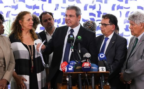 0d9a7051.jpg 0d9a7051.jpg