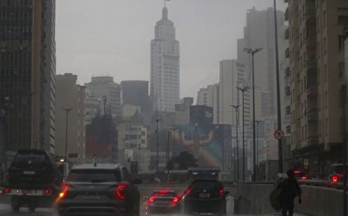 1737902847_chuva_sp_verao_03.jpg