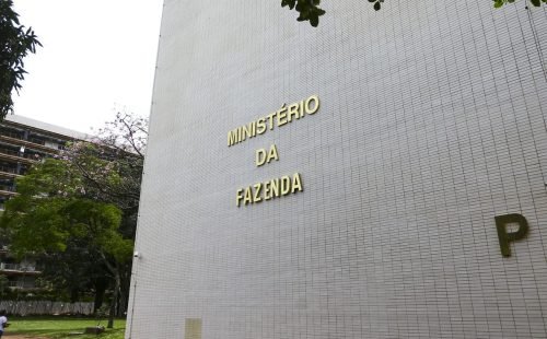 1752706638_fachada-ministerio_mcamgo_abr_100420231818-28.jpg