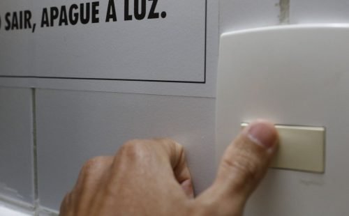1753475243_energia_eletrica_interruptor_de_luz_energia070720211247.jpg