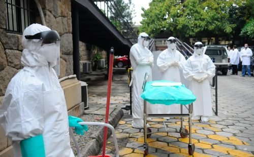 1781119126_928154-ebola_7.jpg