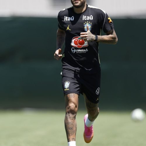 1781799043_treino-selecao-brasileira-masculino-16062026.jpg