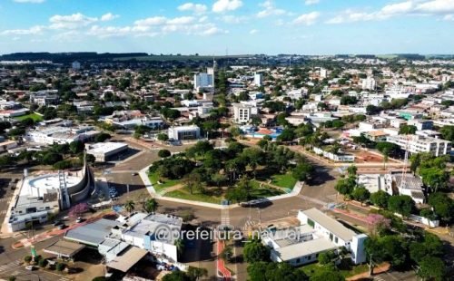18-07-2025-lancamento-oficial-desenvolve-centro-comercial-navirai-aerea-0694-9-768x432.jpg