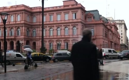 2018-05-08t191132z_1_lva0038f0f60z_rtrwnev_e_2186-argentina-peso.jpg