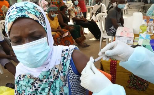 2021-08-17t184152z_90161753_rc247p9agz2a_rtrmadp_3_health-ebola-ivorycoast-guinea.jpg