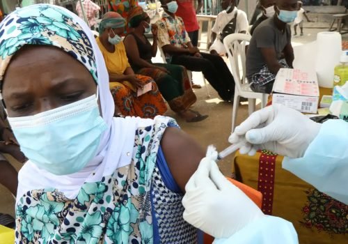 2021-08-17t184152z_90161753_rc247p9agz2a_rtrmadp_3_health-ebola-ivorycoast-guinea.jpg