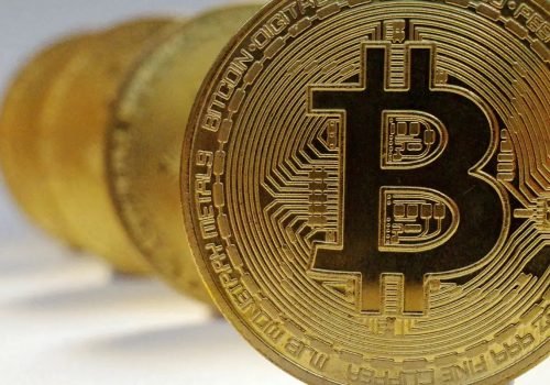 2022-02-24t192039z_1_lynxmpei1n1h3_rtroptp_4_fintech-crypto-stablecoins.jpg