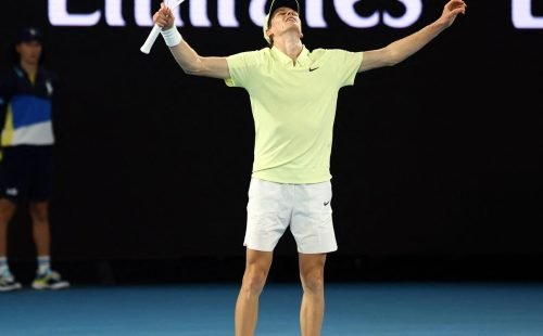 2025-01-26t122626z_1524842795_up1el1q0yk06j_rtrmadp_3_tennis-ausopen.jpg