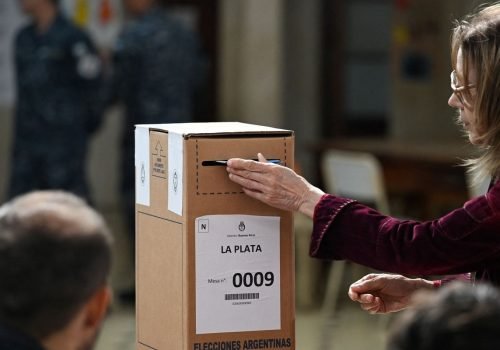 2025-10-26t123920z_608778941_rc2ojhafoii9_rtrmadp_3_argentina-election.jpg