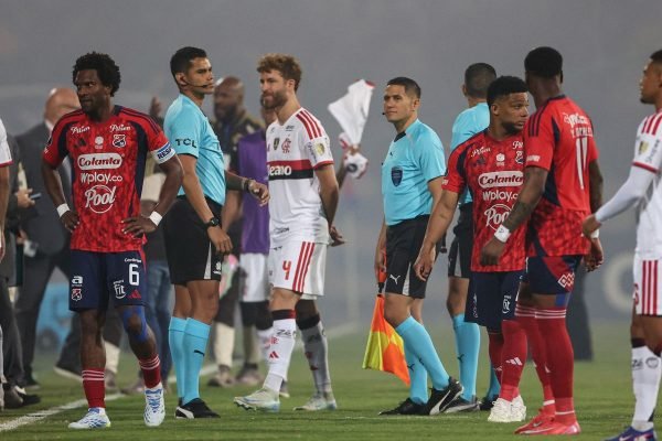 2026-05-08t004455z_1058170855_up1em58022tf5_rtrmadp_3_soccer-libertadores-ime-fla.jpg
