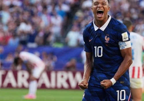 2026-07-04t231918z_510926271_up1em741sg65y_rtrmadp_3_soccer-worldcup-pry-fra.jpg