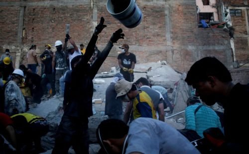 2026-08-12t041438z_1350153459_rc2nwma6dld1_rtrmadp_3_colombia-quake.jpg