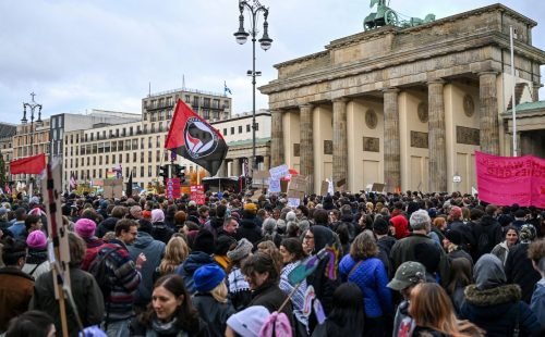 2026-10-31t164647z_1_lynxnpem9u0fi_rtroptp_4_germany-protest.jpg