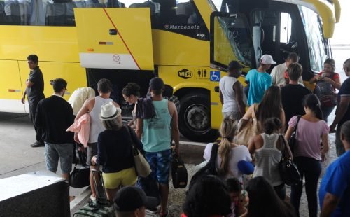 906345-rio_carnaval_rodoviaria_-0099.jpg