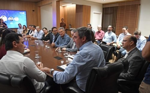 Prefeito e vereadores 80 milhóes