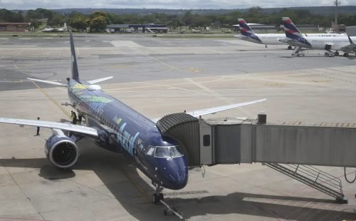 aeroporto_internacional_de_brasilia1912223003.jpg
