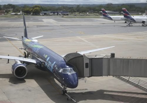 aeroporto_internacional_de_brasilia1912223003.jpg