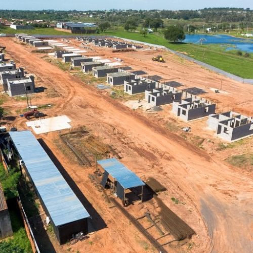 agehab-e-prefeitura-realizam-selecao-das-familias-para-as-60-casas-do-interlagos-i-em-navirai-768x51.jpeg