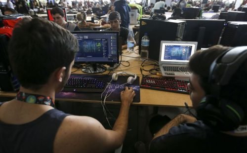 alunos_computador2.jpg