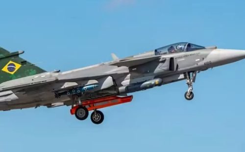 caca-gripen-1-.jpg