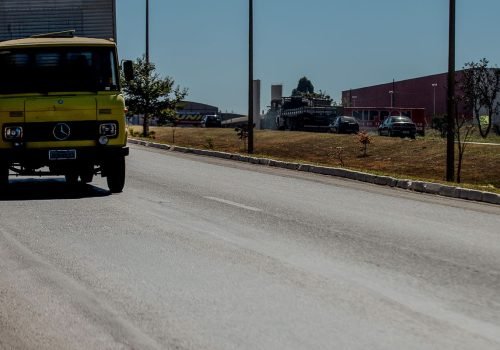 caminhoes_transporte_de_cargas0106219037.jpg