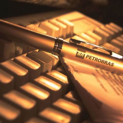 caneta_e_teclado.jpg