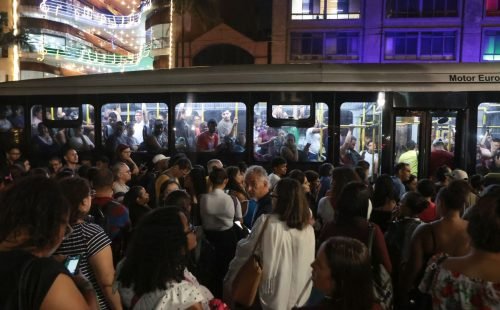 caos_na_cidade_08.jpg