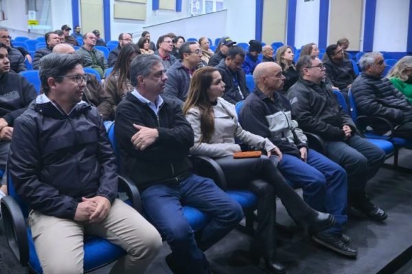 capa-de-noticia-navirai-transito-768x512.jpeg