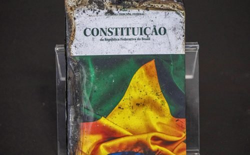 constituicao_queimada.jpg