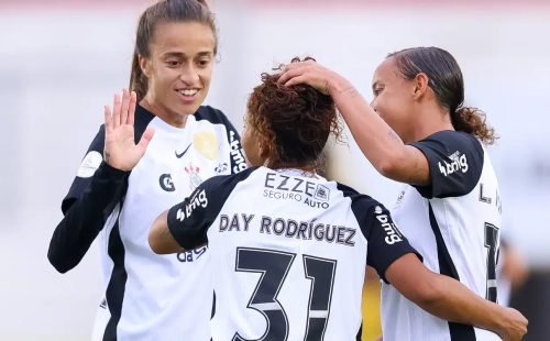 corinthians_marca_11_vezes_e_bate_always_ready.jpg