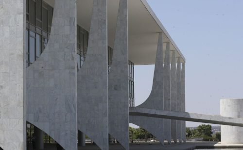 fachada_do_palacio_do_planalto_antcrz_abr_2709221136.jpg