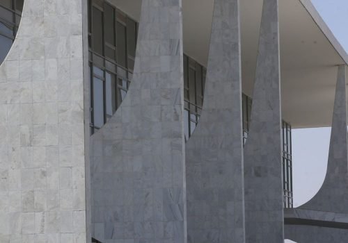 fachada_do_palacio_do_planalto_antcrz_abr_2709221137.jpg