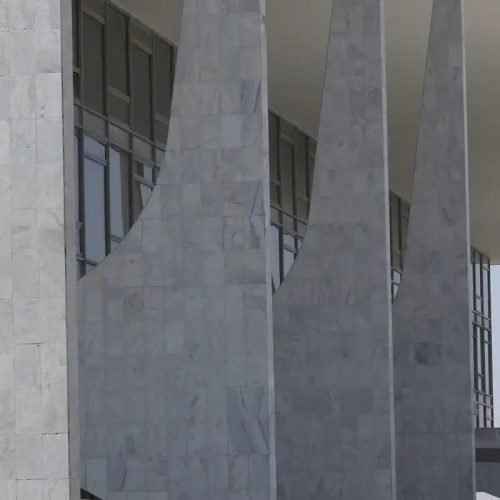 fachada_do_palacio_do_planalto_antcrz_abr_2709221137.jpg