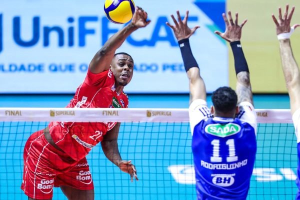 final_superliga_masculina_sada_cruzeiro_x_volei_renata_superliga_masculina_nao_possui_adulto_masculi.jpeg