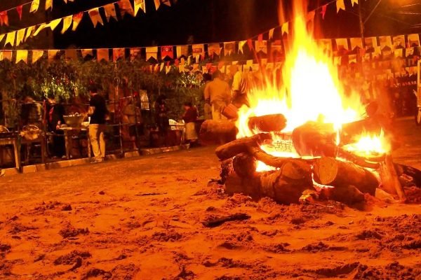 fogueira-na-festa-junina.jpg