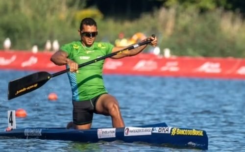 isaquias_queiroz_mundial_canoagem_vel_2026.jpg