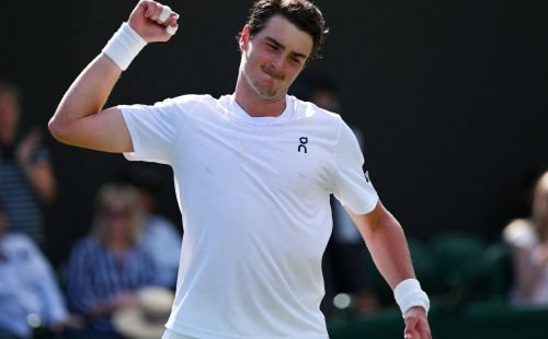 joao_fonseca_vence_segunda_em_wimbledon_2026.jpg