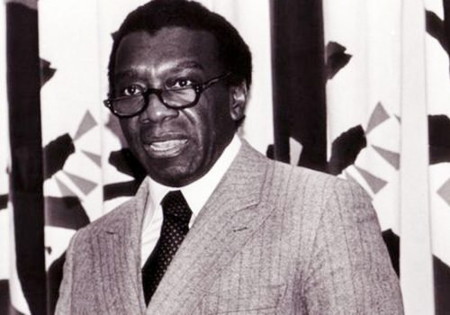 milton_santos_100_anos_geografo_negro_teorizou_sobre_desigualdades03.jpg