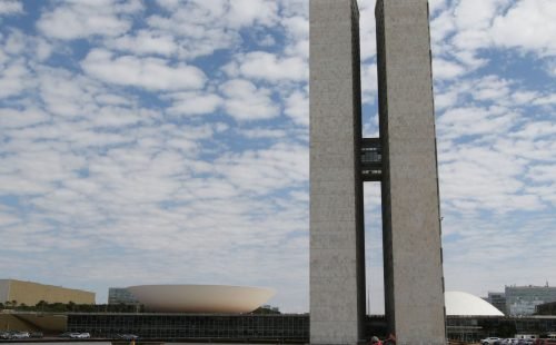 palacio_do_congresso_nacional_250620213593.jpg