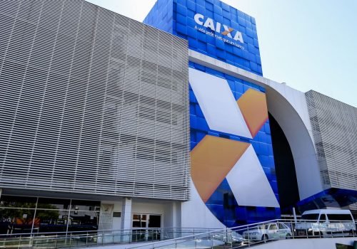 predio_da_caixa_economica_federal_170120182641.jpg