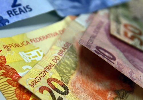 real_moeda_020120a84t47195205.jpg