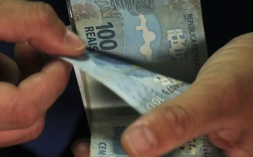 real_moedadinheiro_jfcrz_abr_1701220041_1.jpg real_moedadinheiro_jfcrz_abr_1701220041_1.jpg